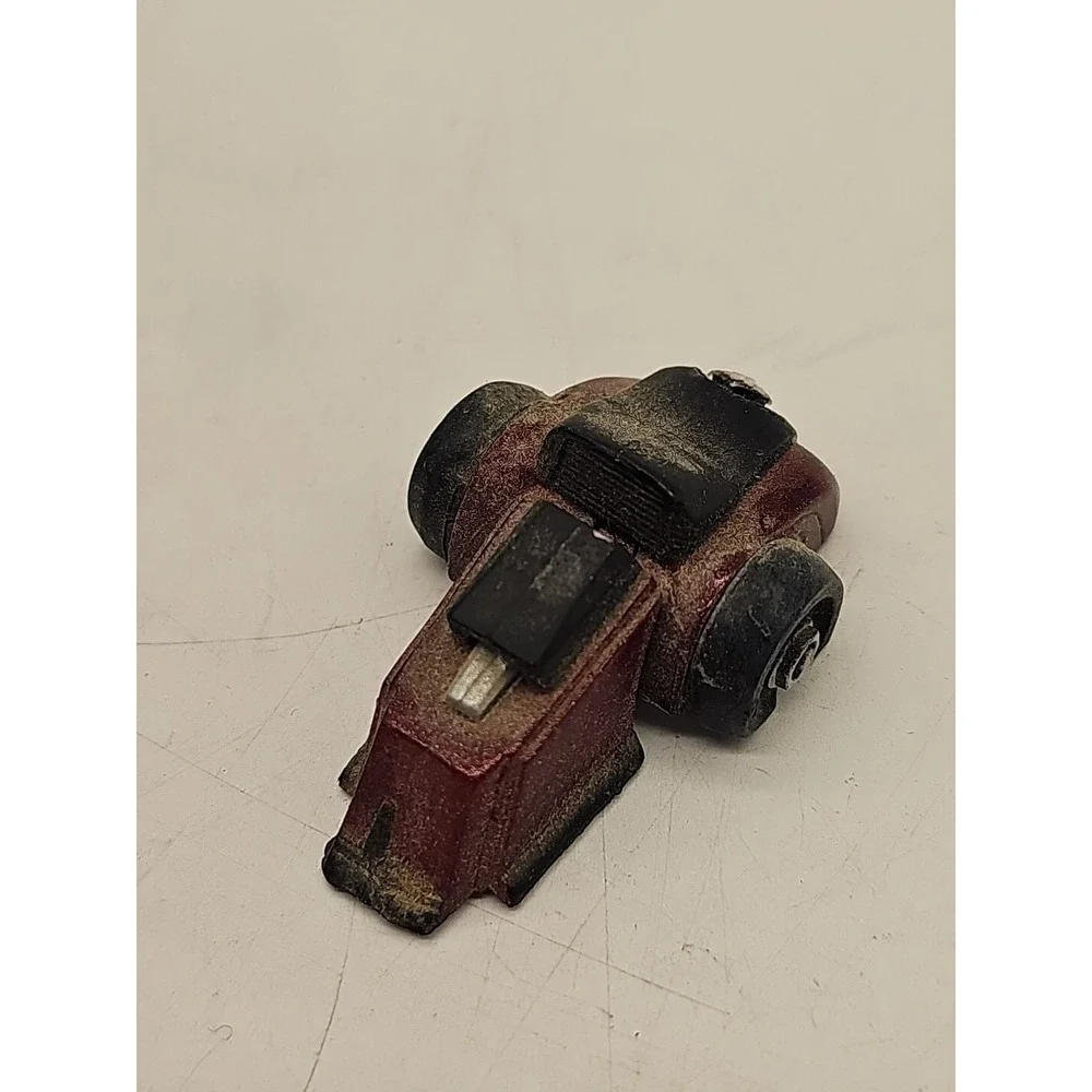 Toy Model MacFarlane Regenerative Spawn 28th Generation Robot Doll Needs Repair